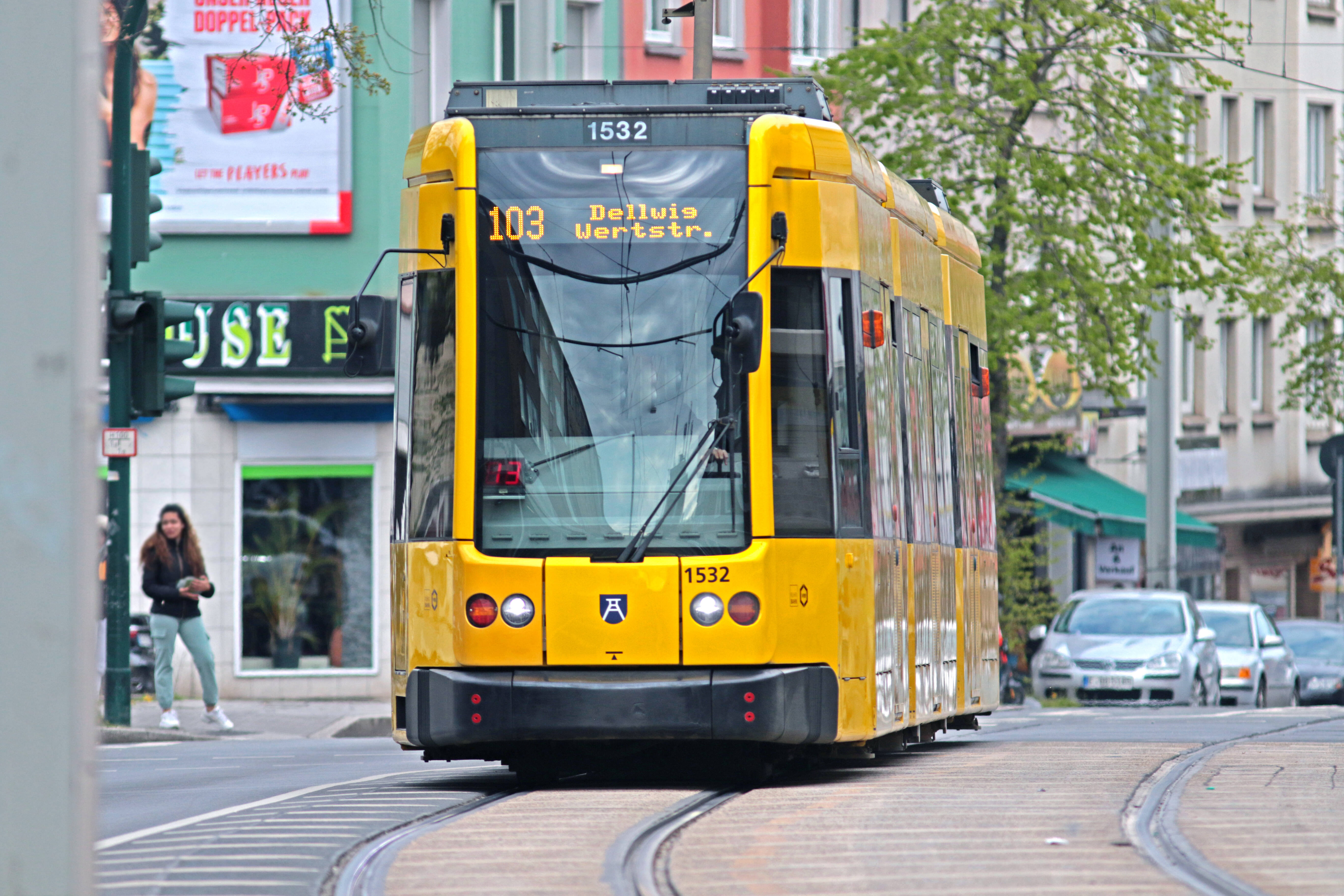 Junge (7) von Straßenbahn überfahren und getötet1 Tödlicher Unfall gemeldet
