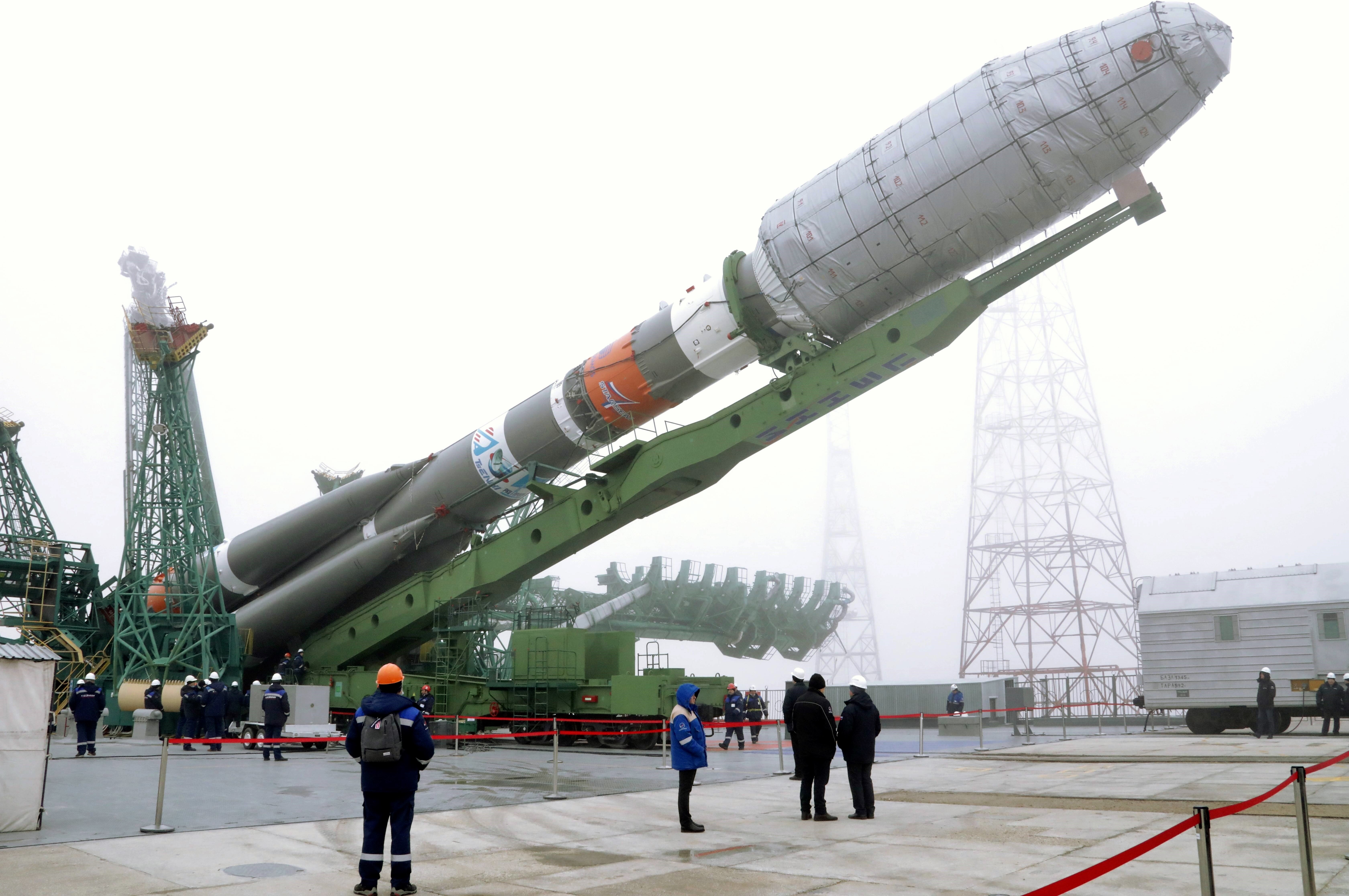 Bereitet Putin einen Atomschlag vor? Satellitenbilder zeigen - Putin bringt Atomraketen in Stellung!