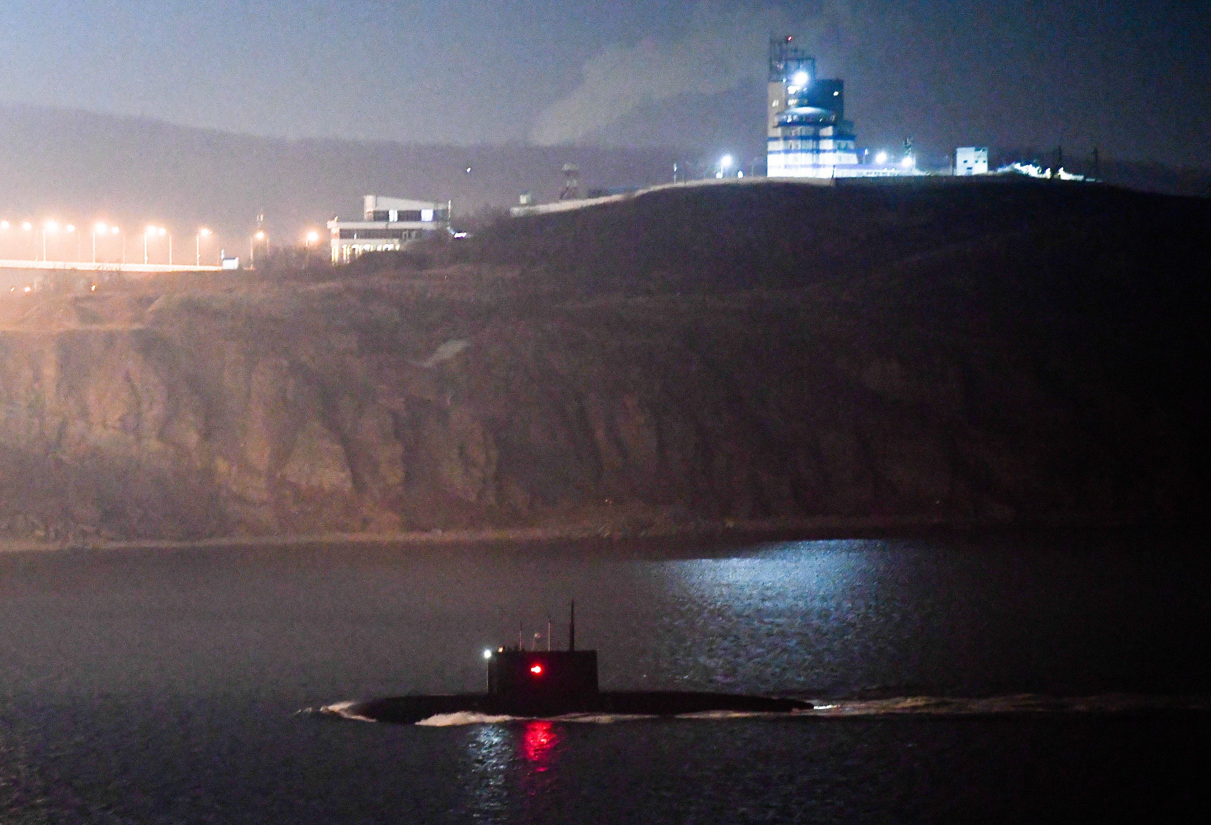 Marine kapert geheimnisvolles Drogen-U-Boot - 2 der Besatzungsmitglieder waren bereits tot!