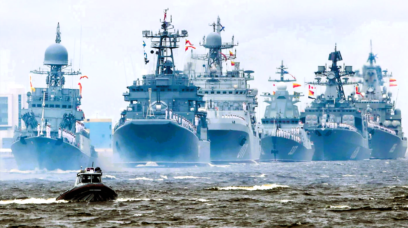 Alarm in der Ostsee! Putin schickt 30 Schiffe und über 6.000 Soldaten